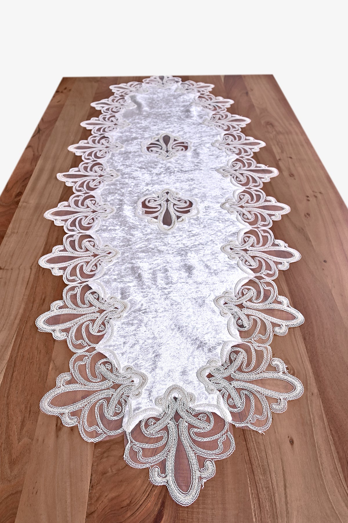 Viento bársony asztali futó fehér színű, arany csipkével 65x160 cm