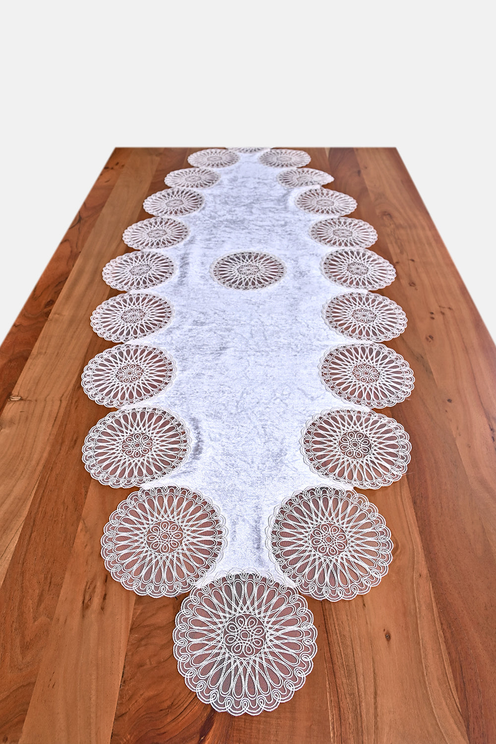 El Vino bársony asztali futó fehér színű, fehér csipkével 60x160 cm
