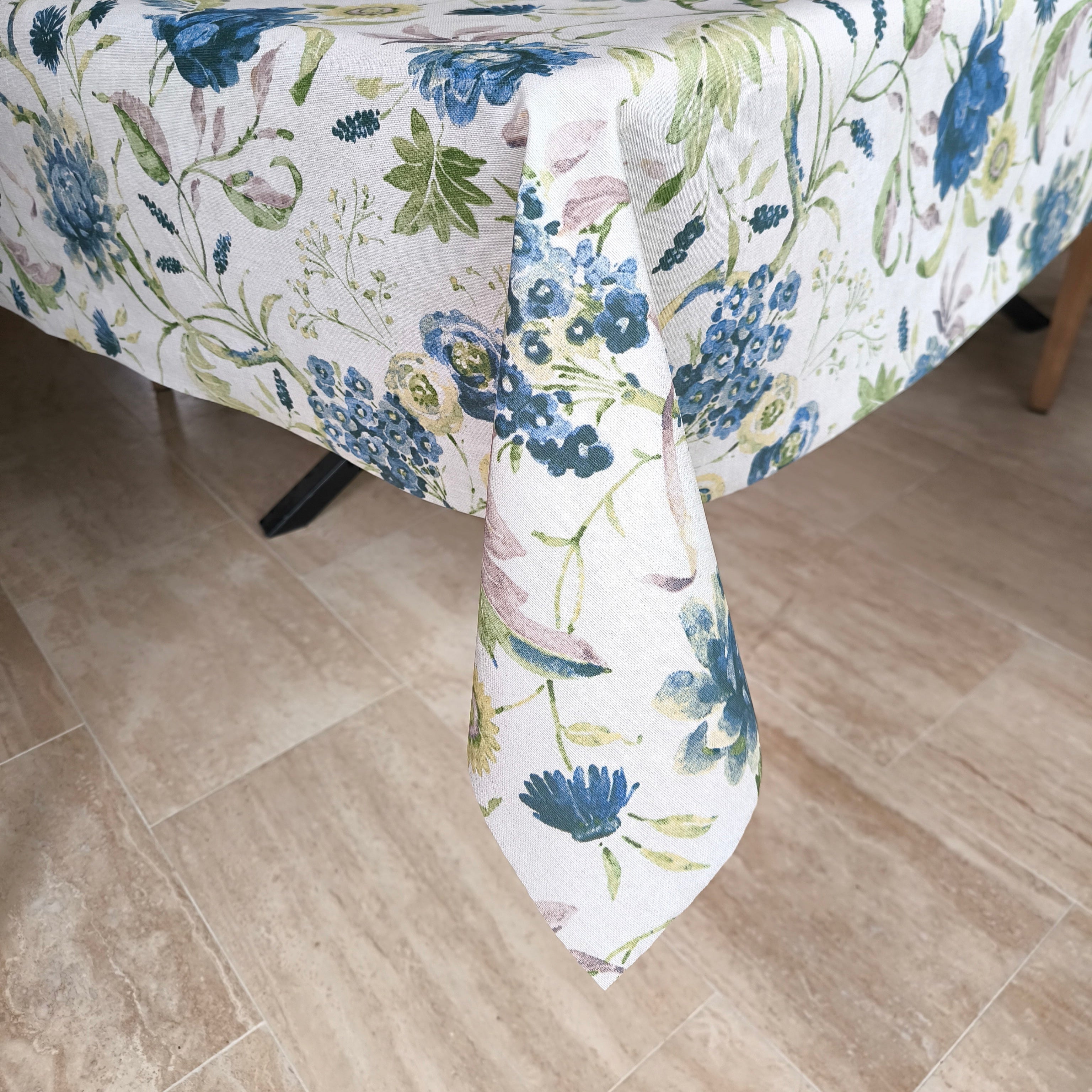 Kék virág mintás Impregnált pamut vászon asztalterítő